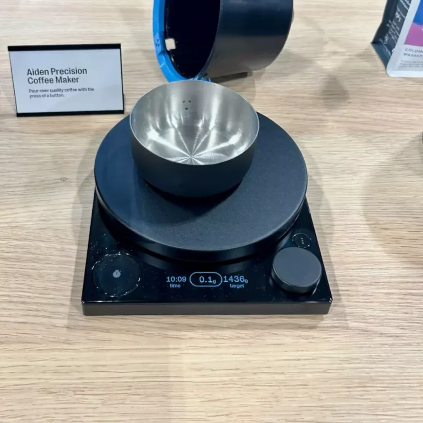 The Fellow Tally Pro Precision Scale is perfect for coffee lovers, with a weighing accuracy of 0.1 g.
