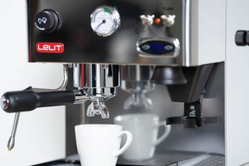Guia para máquinas de café domésticas com uma caldeira