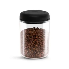 Przezroczysty pojemnik na kawę i herbatę o pojemności 1200 ml z czarną pokrywką marki Fellow Atmos Przezroczysty pojemnik na kawę i herbatę o pojemności 1200 ml z czarną pokrywką marki Fellow Atmos