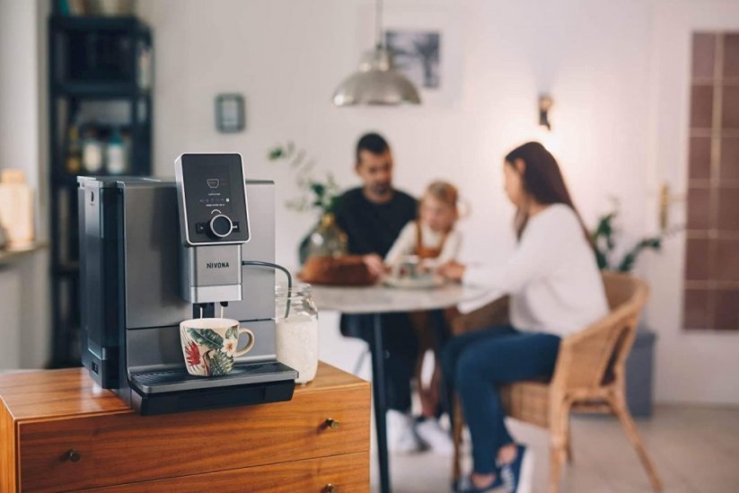Home automatic coffee machine Nivona NICR 930 in the home for the preparation of great coffee