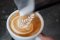 Latte art: Ako pripraviť caffe latte s rozetou
