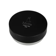 Presseur à café Motta Lightning, 58 mm, fabriqué en acier inoxydable, dans une élégante couleur noire avec possibilité de réglage. Presseur à café Motta Lightning, 58 mm, fabriqué en acier inoxydable, dans une élégante couleur noire avec possibilité de réglage.