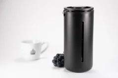 Timemore U French Press posiada silikonową obudowę Timemore U French Press posiada silikonową obudowę