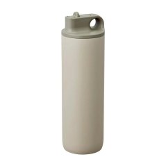 Termo estilo bege Kinto Active com capacidade de 800 ml, ideal para viagens.