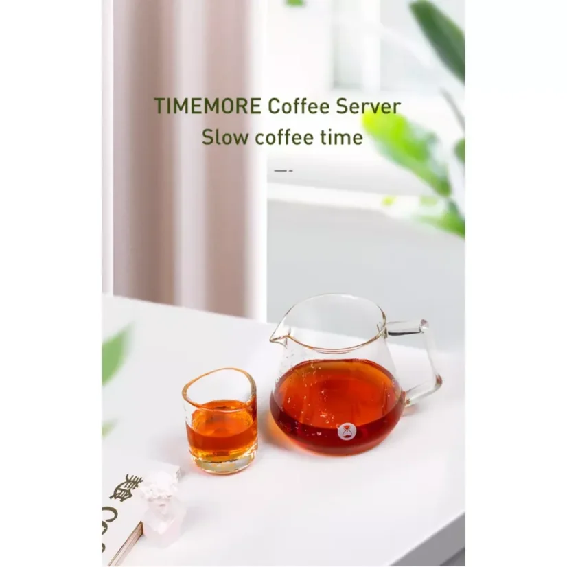 Czajnik do kawy Timemore o pojemności 600 ml wykonany ze szkła jest idealnym pomocnikiem do parzenia ulubionej kawy.
