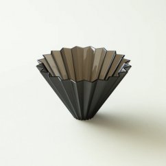 "Origami Air" plastikinis lašintuvas M juodas
