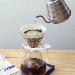 Hario skleněný dripper V60-02 bílý NEW