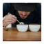 Le bol blanc pour cupping est fabriqué en porcelaine de qualité, idéal pour une dégustation professionnelle de café.
