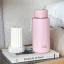 Termohrnček Frank Green Ceramic Blushed Straw Lid s objemom 1000 ml, ružová farba, vyrobený bez BPA.