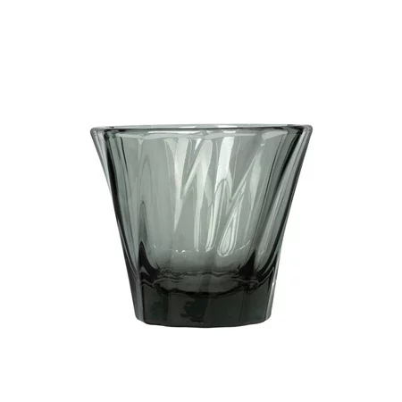Espresso noir en verre Loveramics Twisted d'une contenance de 70 ml, fabriqué en verre.