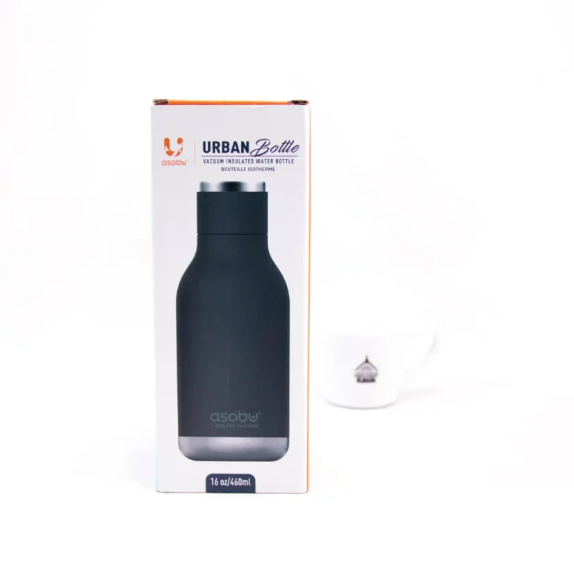 Asobu Urban Water Bottle 460 ml in black is a travel thermos that keeps your drink hot or cold for a long time.