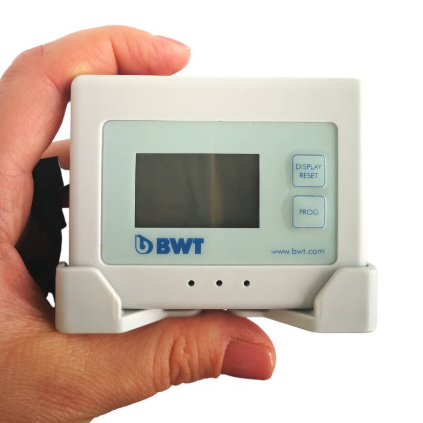 LCD display for water filtration.