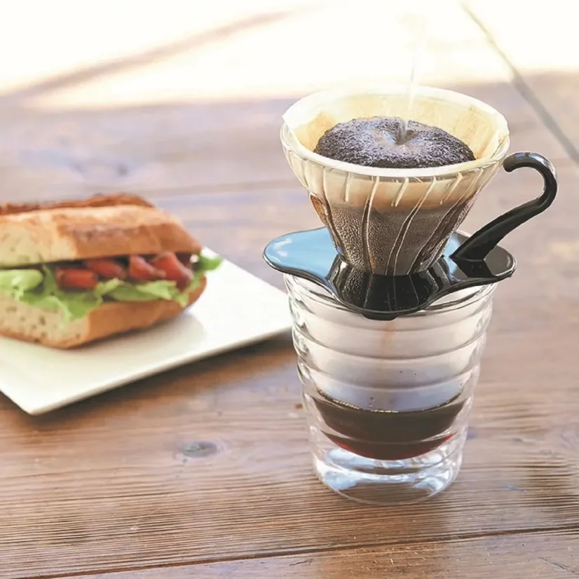 Hario V60-02 Glas-Dripper schwarz VDG-02B