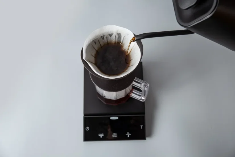 La báscula Felicita Incline es ideal para preparar café filtrado.