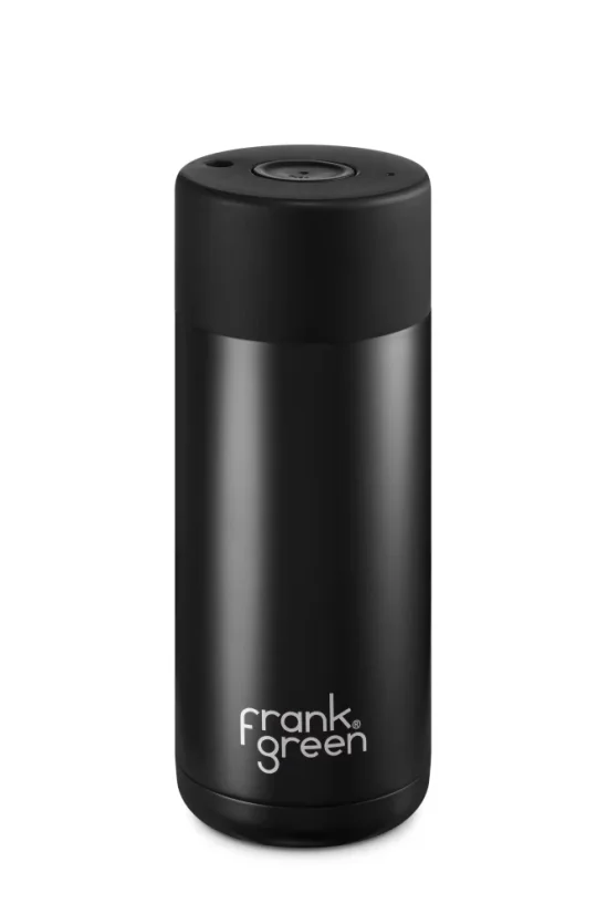 Termoscană Frank Green Ceramic Black din oțel inoxidabil cu capacitatea de 475 ml, ideală pentru călătorii.