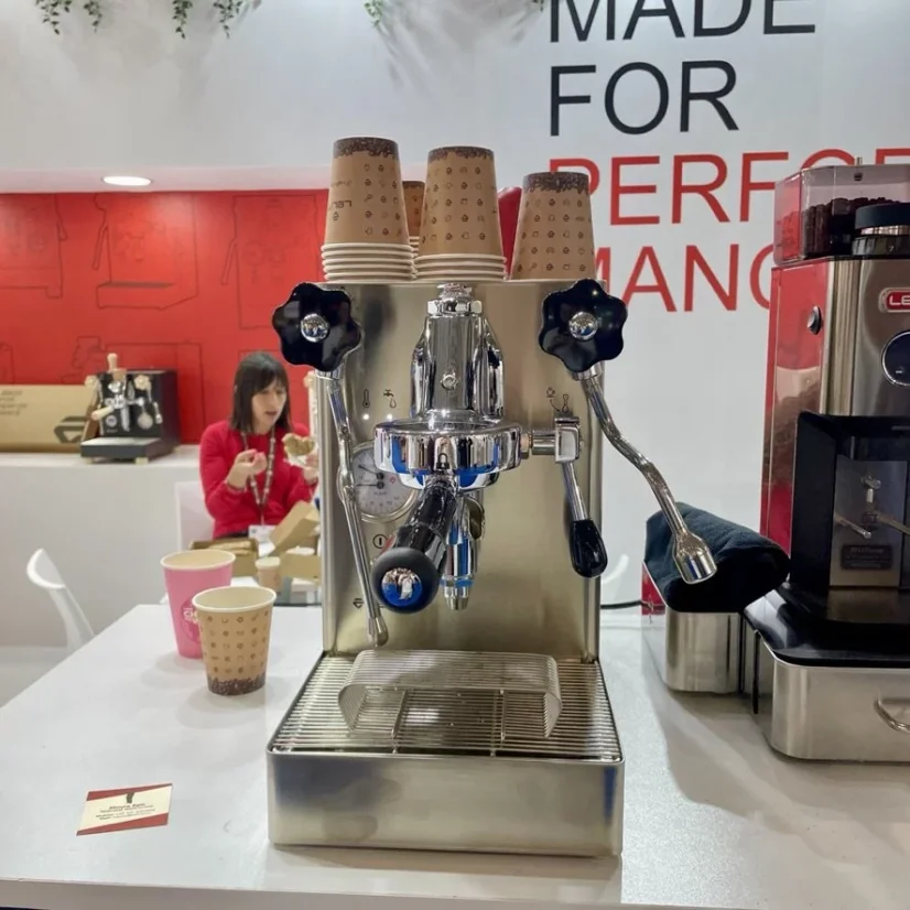 Espresso machine Lelit Mara PL62X with a single boiler, suitable for home use.