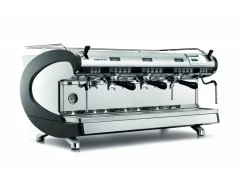 Schwarzer Dreigriff-Kaffeekochmaschine Nuova Simonelli Wave UX.