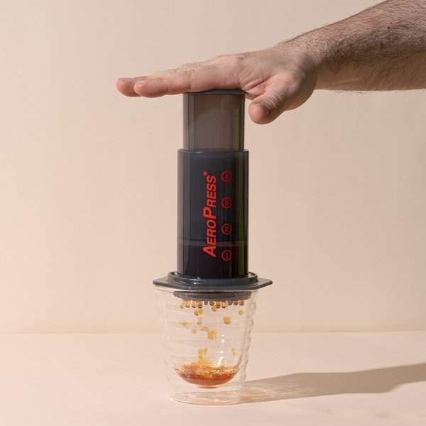 Aerobie Aeropress with a capacity of 250 ml for making quality coffee.