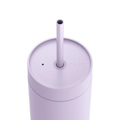 Thermobecher mit Strohhalm für kalte Getränke in lila.