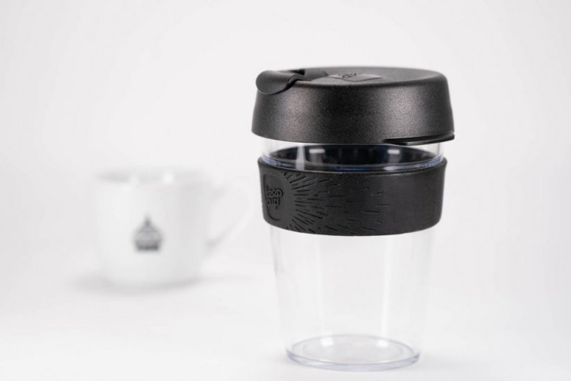 KeepCup Original Clear Origin M 340 ml with cup of Spa Coffee
