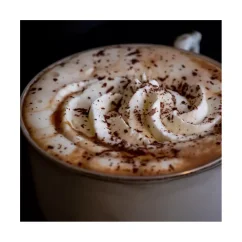 Chocolate caliente con nata montada