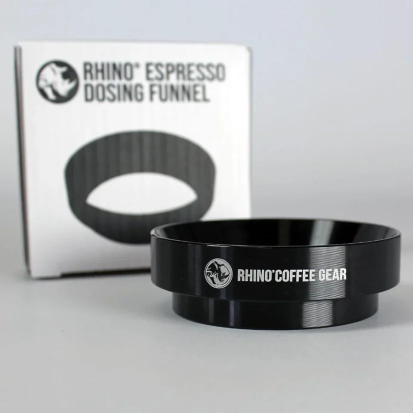 Stainless steel dosing funnel with a diameter of 58 mm for precise coffee dosing.