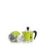 La cafetière moka Rainbow 3 en vert est un choix idéal pour préparer du café et convient à une utilisation sur des plaques de cuisson en vitrocéramique.