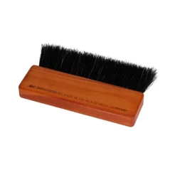 Cepillo Max Barista Brush de pera, el complemento ideal para molinillos manuales, hecho de materiales naturales.