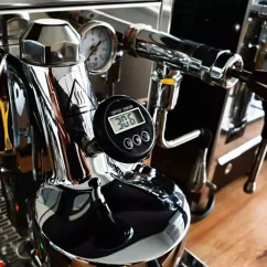 Coffee Sensor E61 thermometer designed specifically for measuring temperature in milk systems. Coffee Sensor E61 thermometer designed specifically for measuring temperature in milk systems.
