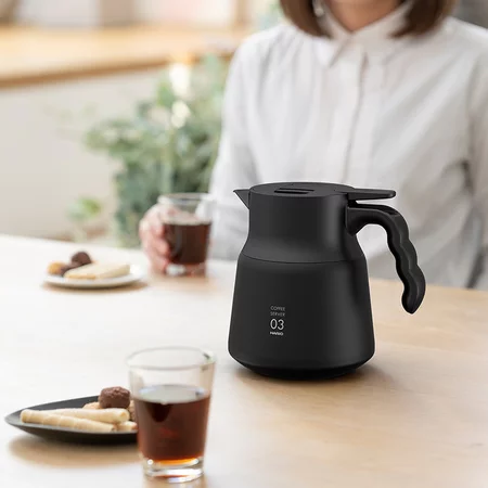 Hario Insulated Server V60-03 Plus nerez 800 ml černý