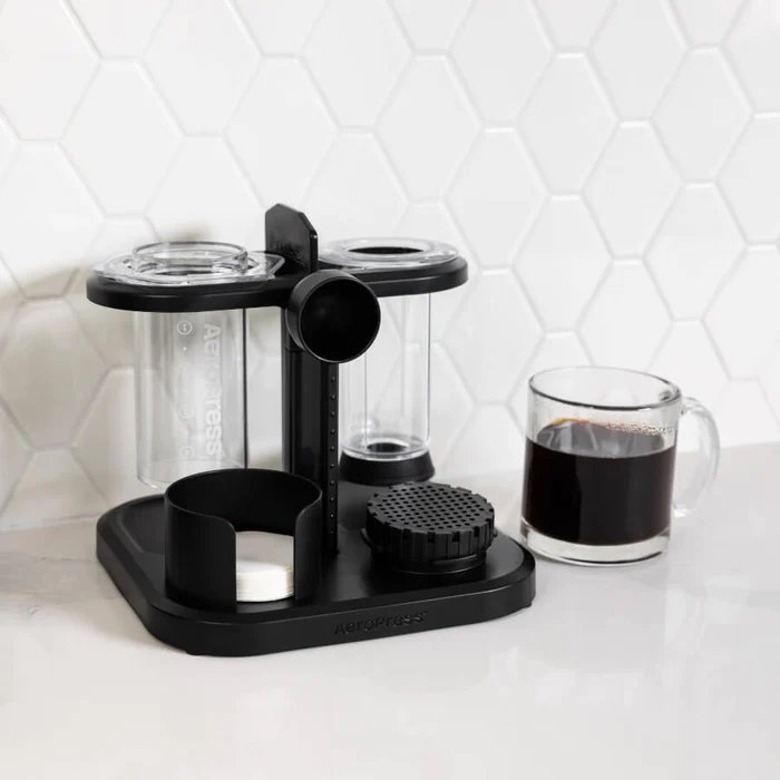 Support pour AeroPress et accessoires.