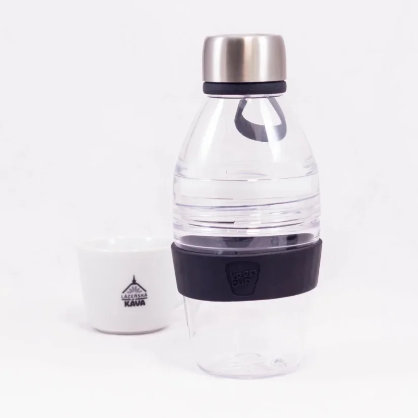 Schwarzer Reise-Thermobecher KeepCup Original Black M mit einem Volumen von 340 ml, aus rostfreiem Stahl, ideal für Ihren Morgenkaffee unterwegs.