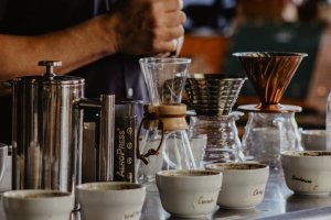 Spielen Sie diese drei Kaffee-Spiele mit Freunden