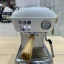 Ascaso Dream PID coffee machine in Cloud White with a power of 1100 W, ideal for making espresso at home.