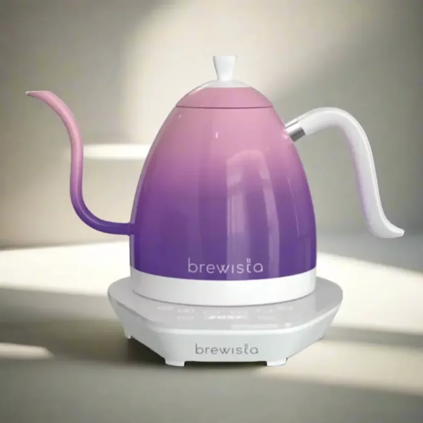 La bouilloire Brewista Artisan Candy Purple d'une capacité de 1,0 l est dotée d'une protection contre le fonctionnement à sec, garantissant ainsi une ébullition de l'eau en toute sécurité.