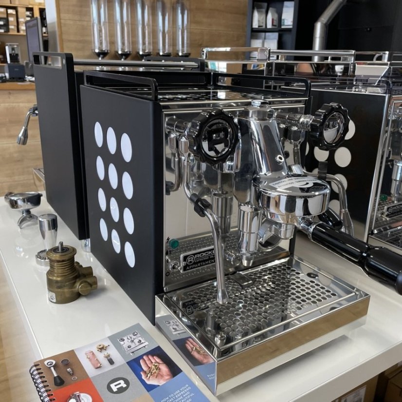 Rocket Espresso Appartamento Black/White - lever coffee machine