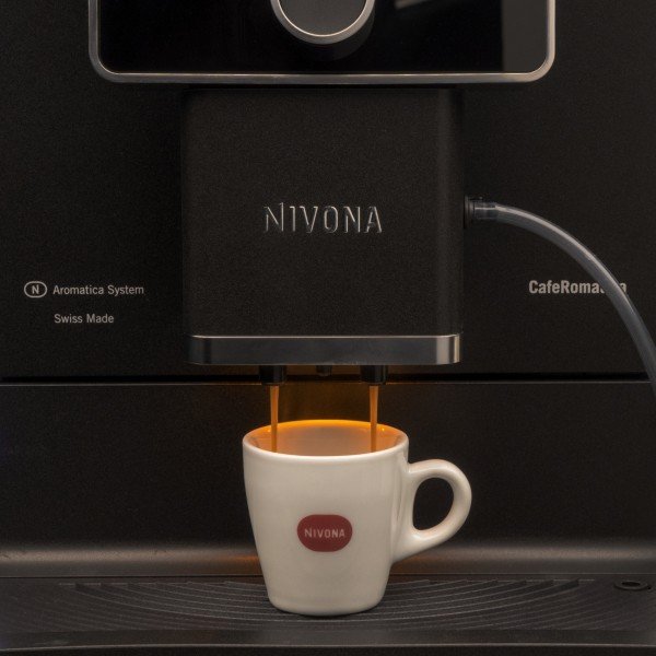 Caractéristiques de la machine à café Nivona NICR 960 : Espace pour une portion de café moulu.