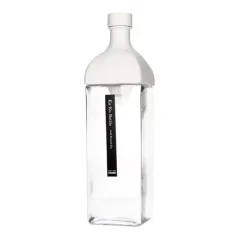 White Hario Ka-Ku bottle designed for brewing and serving coffee. White Hario Ka-Ku bottle designed for brewing and serving coffee.