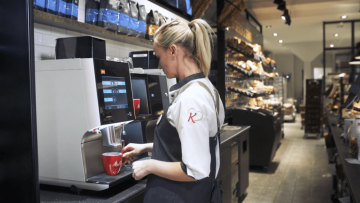Wéi eng professionell automatesch Kaffismaschinn ze wielen