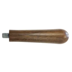 Poignée de porte-filtre avec un manche en bois.