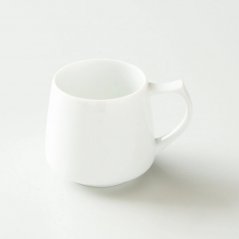 Origami white mug for coffee or tea with a volume of 320 ml.