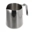 Carafe à lait Fellow Eddy en noir d'une contenance de 530 ml, idéale pour verser précisément et créer une mousse de lait.