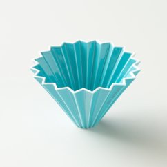 Dripper en céramique Origami M turquoise - dripper en porcelaine japonaise