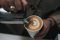 Sur les microplastiques et les effets néfastes de la consommation de café dans des gobelets en papier [étude].