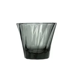 Schwarzes Espresso-Glas Loveramics Twisted mit einem Volumen von 70 ml, aus Glas gefertigt.