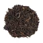 Vysypaný biely čaj Vietnam Mao Feng Organic na bielom pozadí, pohľad zhora Vysypaný biely čaj Vietnam Mao Feng Organic na bielom pozadí, pohľad zhora