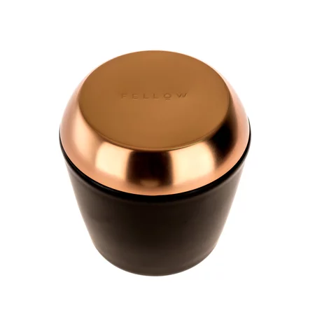 Mug noir Fellow Joey d'une contenance de 240 ml, idéal pour les amateurs de café.