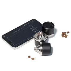 BooKoo Espresso Monitor Pressure Sensor est un capteur de pression hautement sensible, idéal pour mesurer avec précision la pression lors de la préparation de l'espresso. BooKoo Espresso Monitor Pressure Sensor est un capteur de pression hautement sensible, idéal pour mesurer avec précision la pression lors de la préparation de l'espresso.