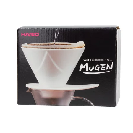 Le filtre à café Hario V60 One Pour Dripper Mugen prépare le café selon la méthode Clever Dripper.
