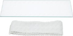 Duerchsiichteg Glasplack mat Reie vu länglechen Lächer, drënner eng wäiss gewiewten Dichtungsschnouer.